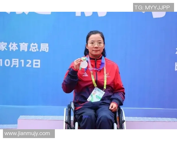 游泳名将的传奇人生与成就探秘：从池塘到奥运领奖台的奋斗历程