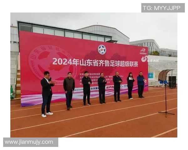 中国足球超级联赛新篇章：球队竞争激烈，年轻球员崭露头角，足球文化发展逐渐成熟